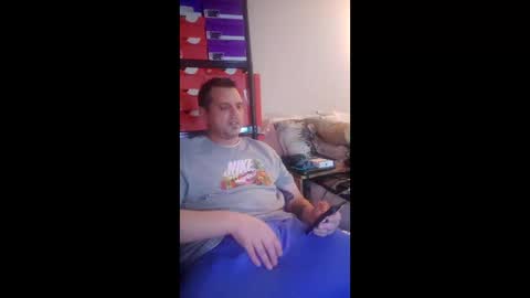 i124nakwitu online show from 03-25-26, 05:46