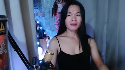 Kim online show from 03-12-26, 05:08