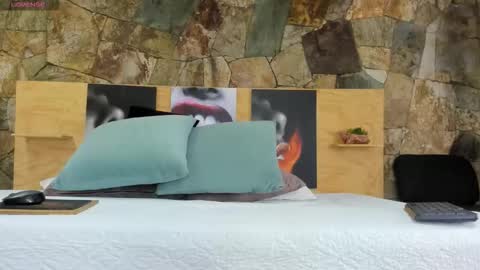 Snapshot of i_am_dolls chatting on 11-01-25, 05:04 The Dolls online show from 11-01-25, 05:04