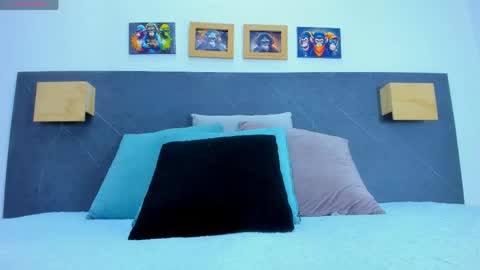 The Dolls online show from 05-06-26, 07:19