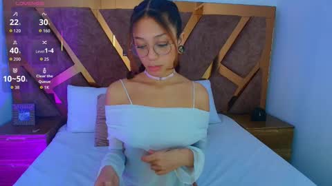 Sofia online show from 03-04-26, 08:37