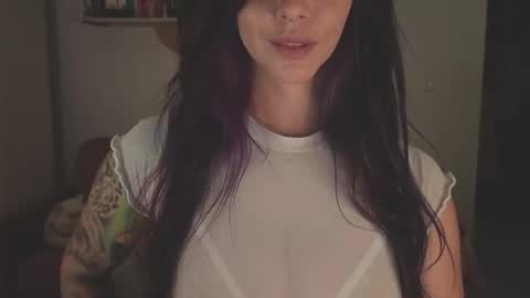 Snapshot of i_cant_believe_its_you chatting on 12-04-25, 03:16 Lana Banana online show from 12-04-25, 03:16