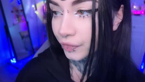 Asya  online show from 11-30-25, 10:30