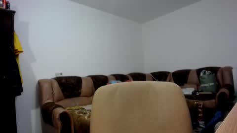 Snapshot of i_like_older_men chatting on 03-25-26, 06:30 i_like_older_men online show from 03-25-26, 06:30