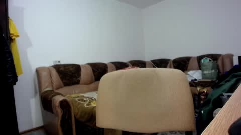 Snapshot of i_like_older_men chatting on 03-27-26, 06:19 i_like_older_men online show from 03-27-26, 06:19