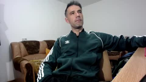 Snapshot of i_like_older_men chatting on 04-03-26, 06:22 i_like_older_men online show from 04-03-26, 06:22