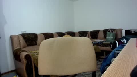 Snapshot of i_like_older_men chatting on 04-09-26, 05:40 i_like_older_men online show from 04-09-26, 05:40