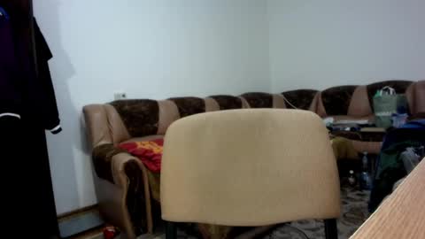 Snapshot of i_like_older_men chatting on 04-16-26, 01:23 i_like_older_men online show from 04-16-26, 01:23