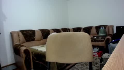 Snapshot of i_like_older_men chatting on 07-10-26, 05:34 i_like_older_men online show from 07-10-26, 05:34