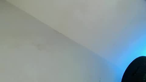 Snapshot of i_love_eula chatting on 02-28-25, 11:23 cant get you out of my head online show from 02-28-25, 11:23