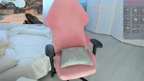 Snapshot of i_want_you_eva chatting on 02-18-25, 11:00 HiI am  EvaPVT is open  online show from 02-18-25, 11:00