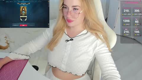 Snapshot of i_want_you_eva chatting on 09-23-25, 02:42 HiI am  EvaPVT is open  online show from 09-23-25, 02:42