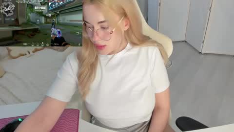 Snapshot of i_want_you_eva chatting on 05-17-26, 03:19 HiI am EvaPVT is open online show from 05-17-26, 03:19