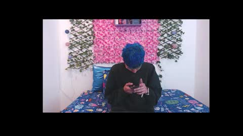 Snapshot of iam_lukas__ chatting on 09-19-25, 04:36 iam_lukas__ online show from 09-19-25, 04:36