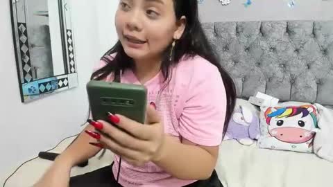 iam_mai online show from 01-18-25, 02:03