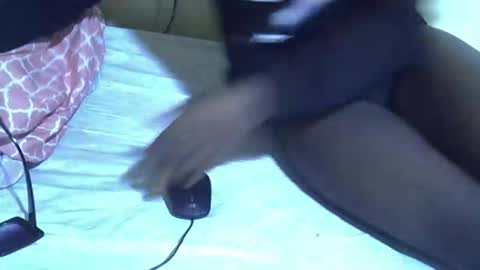 Snapshot of iam_nisa chatting on 10-20-25, 02:23 iam_nisa online show from 10-20-25, 02:23