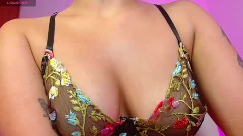Snapshot of iam_salomex chatting on 03-07-25, 09:18 Salo online show from 03-07-25, 09:18