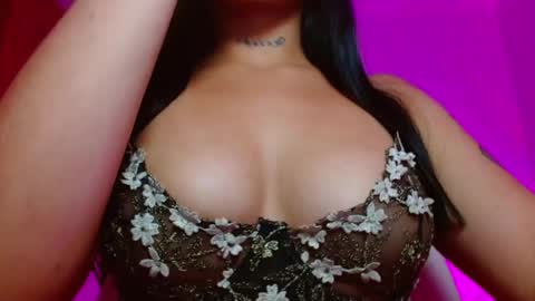 Snapshot of iam_salomex chatting on 03-12-25, 12:15 Salo online show from 03-12-25, 12:15