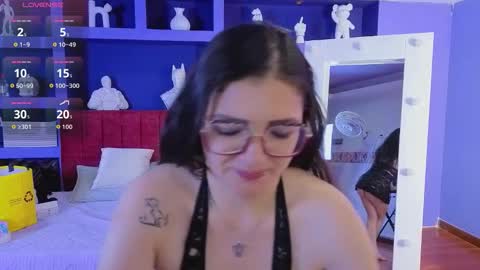 Snapshot of iam_sammy_01 chatting on 02-15-26, 12:25 Sammy online show from 02-15-26, 12:25