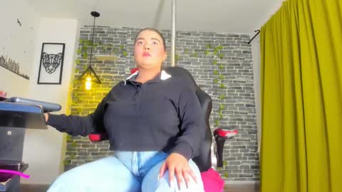 Snapshot of iam_samy chatting on 01-05-25, 11:48 Samy online show from 01-05-25, 11:48