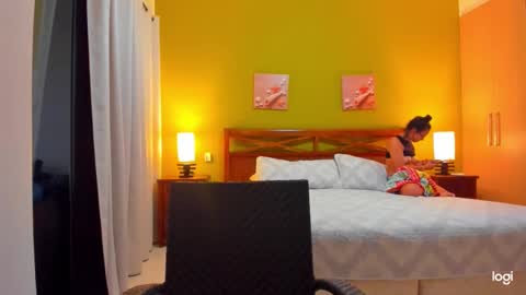 Snapshot of iam_your_fantasy chatting on 12-16-24, 11:18 iam_your_fantasy online show from 12-16-24, 11:18