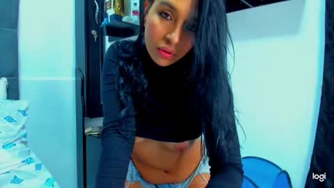 Snapshot of iam_your_fantasy chatting on 10-04-25, 12:30 iam_your_fantasy online show from 10-04-25, 12:30