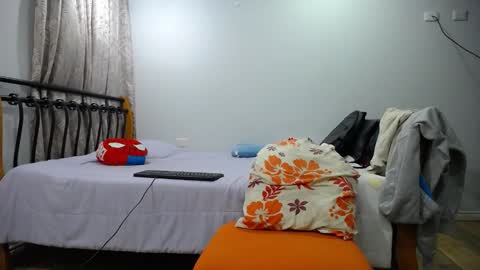 iam_yourbabyprincess_xd online show from 02-10-25, 10:09