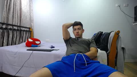 iam_yourbabyprincess_xd online show from 02-14-25, 09:45