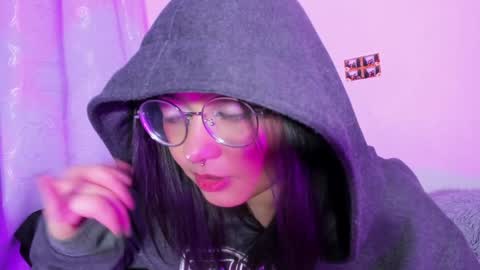 Zoe 3 online show from 12-11-24, 09:41