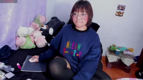 Zoe 3 online show from 01-24-25, 03:43