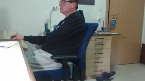 iamachim online show from 11-19-25, 06:52