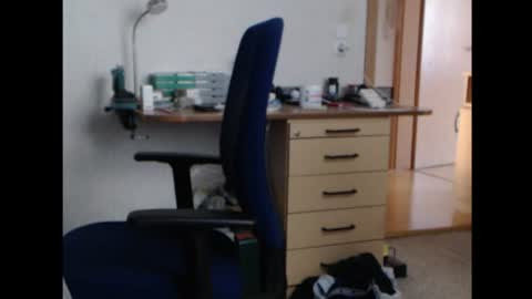 iamachim online show from 06-17-26, 06:09