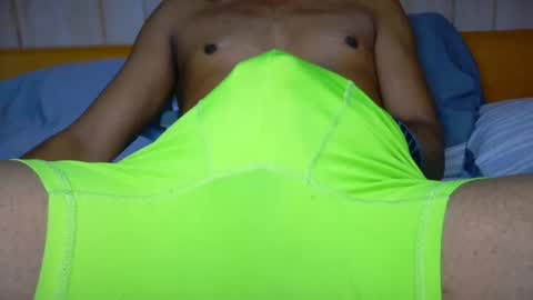 Snapshot of iambored91 chatting on 05-01-26, 05:56 Bully online show from 05-01-26, 05:56