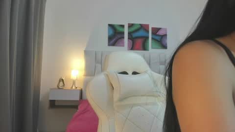 Snapshot of iamcharlotte19 chatting on 07-18-26, 06:01 Charlotte online show from 07-18-26, 06:01