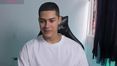 Dylan  independent model  online show from 02-21-26, 11:44