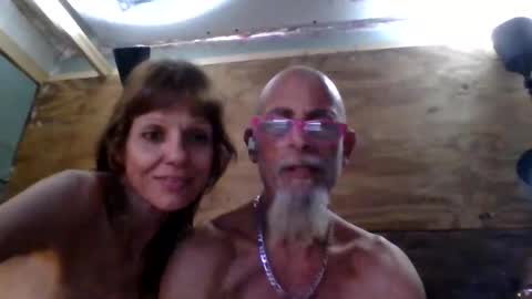 Snapshot of iamgoat_69 chatting on 02-14-25, 04:04 Goat Lulu Elektra online show from 02-14-25, 04:04