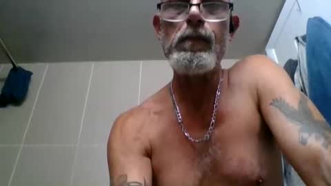 Snapshot of iamgoat_69 chatting on 09-26-25, 10:19 Goat Lulu Elektra online show from 09-26-25, 10:19