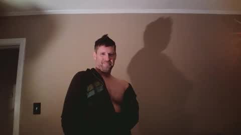 Snapshot of iamhereandnow chatting on 10-15-25, 04:34 iamhereandnow online show from 10-15-25, 04:34