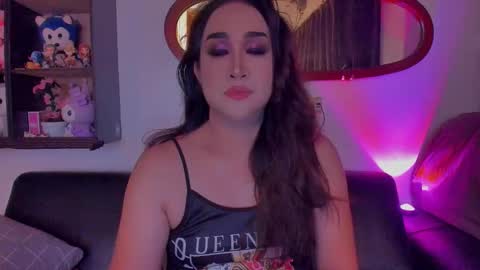 Miss Jazzmine online show from 11-23-25, 10:59