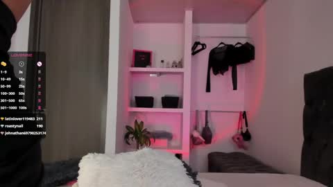 Snapshot of iamjulietaa chatting on 02-06-25, 06:13 online show from 02-06-25, 06:13