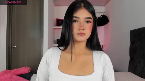 Snapshot of iamjulietaa chatting on 02-21-25, 03:34 online show from 02-21-25, 03:34