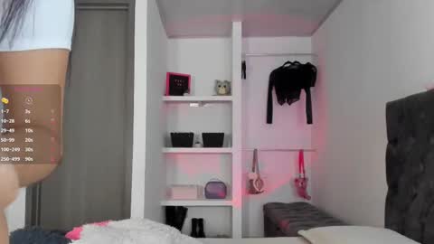 Snapshot of iamjulietaa chatting on 09-24-25, 06:44 online show from 09-24-25, 06:44