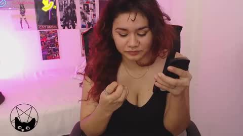 Snapshot of iammari_ chatting on 09-27-25, 05:23 Mari online show from 09-27-25, 05:23