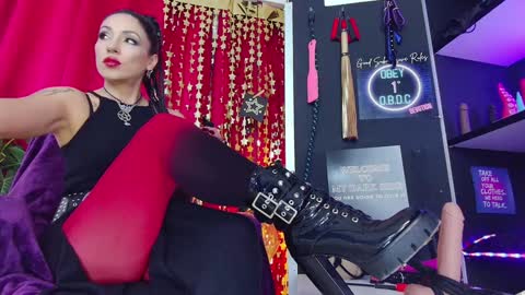 Snapshot of iammistressk chatting on 12-13-24, 11:02 Mistress K online show from 12-13-24, 11:02