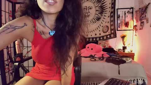 Snapshot of iammistressk chatting on 10-13-25, 05:57 Mistress K online show from 10-13-25, 05:57