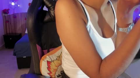 Nayuta online show from 02-11-26, 08:36