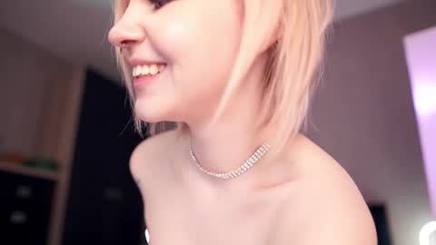 Nina  online show from 02-15-25, 10:10