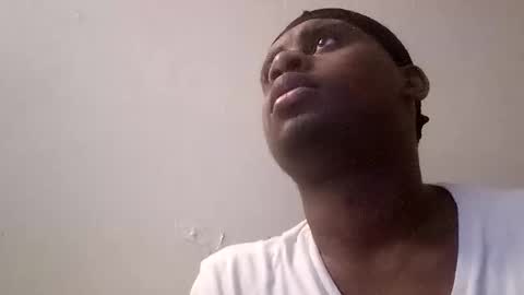 iamryan995442 online show from 04-11-26, 06:34