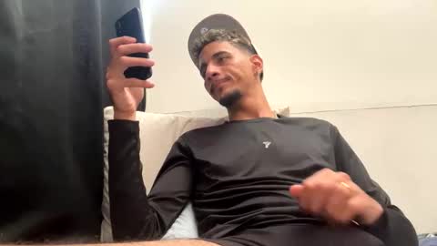 IAmSazon online show from 11-04-25, 08:41