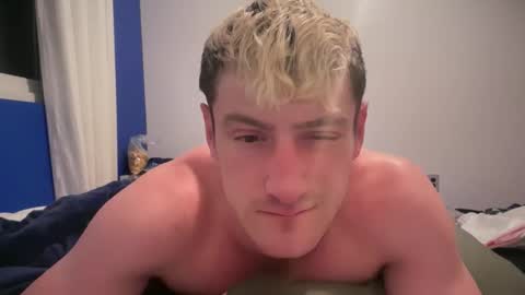 Snapshot of iamtommyparker chatting on 03-29-26, 08:25 iamtommyparker online show from 03-29-26, 08:25
